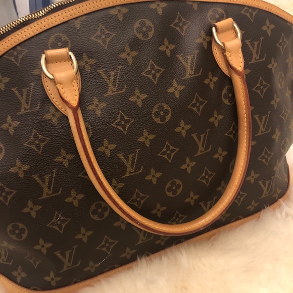 Louis Vuitton Monogram Horizontal Lockit Bag - Picture 4 of 13